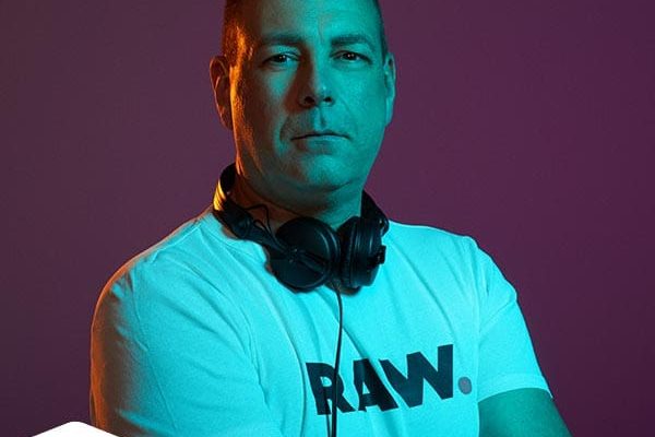 DJ Paul van de Laar