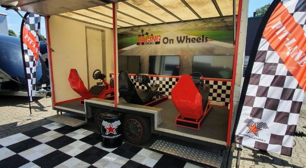 Racing room on wheels