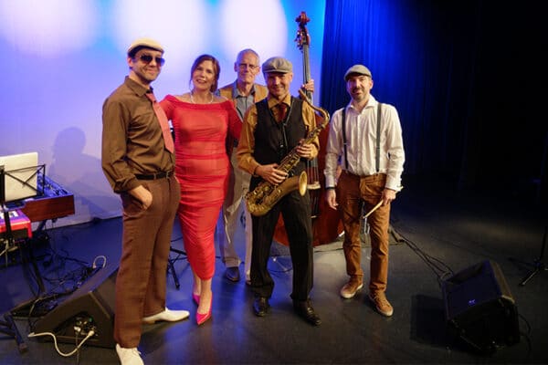 Gradalicious & The Swing Jazz and Joy Band